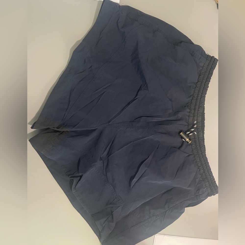Lululemon evergreen short